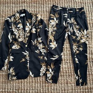 Calvin Klein Black and Gold Floral Blazer and Pants set-size 2/4